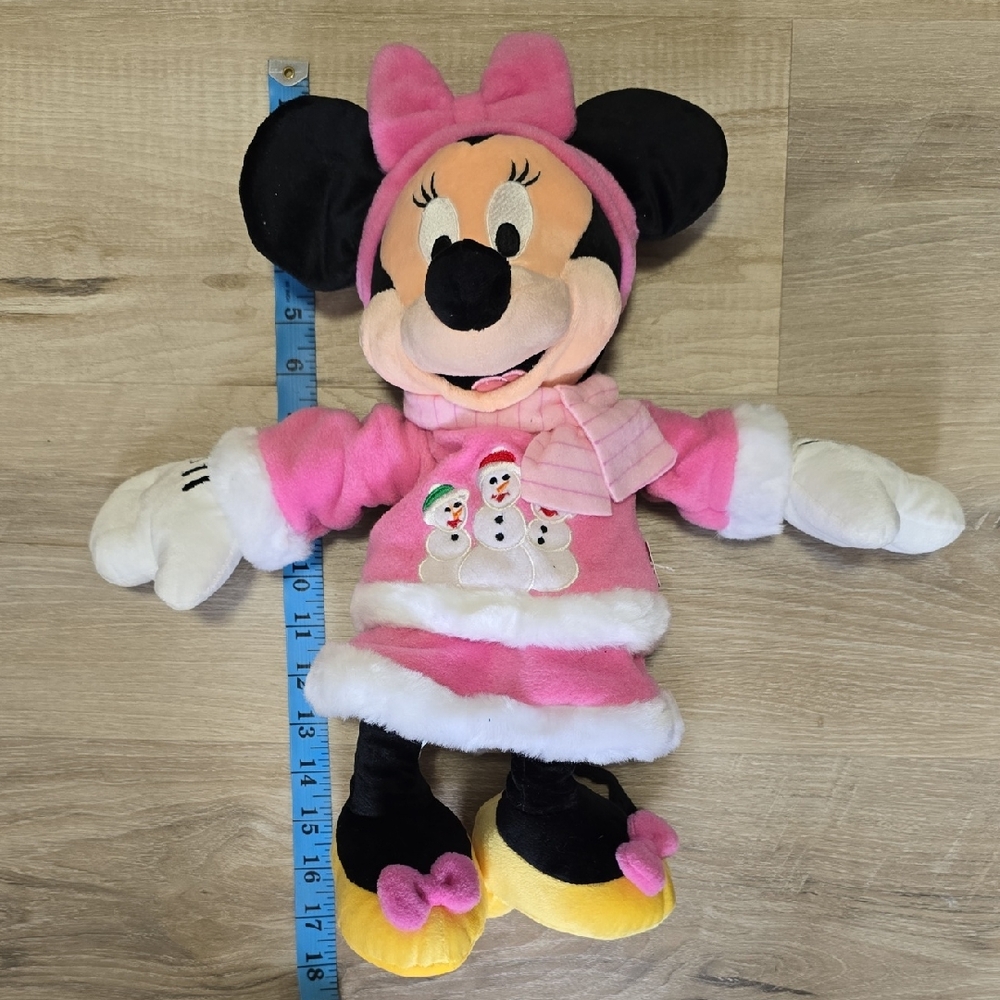 Vintage Disney Store Minnie Mouse Stuffed Animal Pink Snowman Outfit. 16"